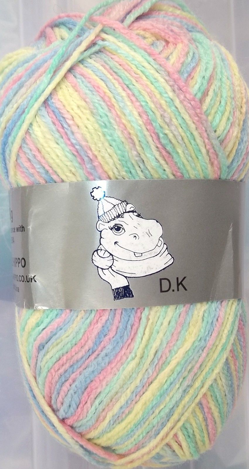 Woolyhippo Random Dk 100 Acrylic Wool Double Knitting Yarn 100g